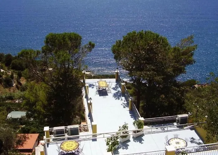 Cielo E Mare - La Valletta مونيلّي